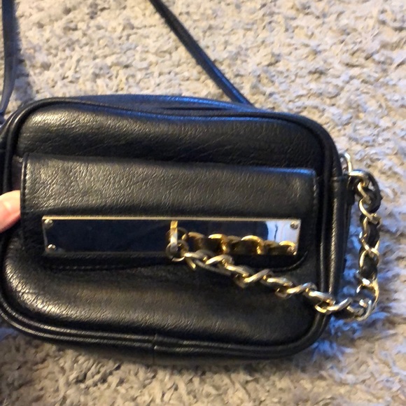 Steve Madden black Crossbody - Picture 2 of 6